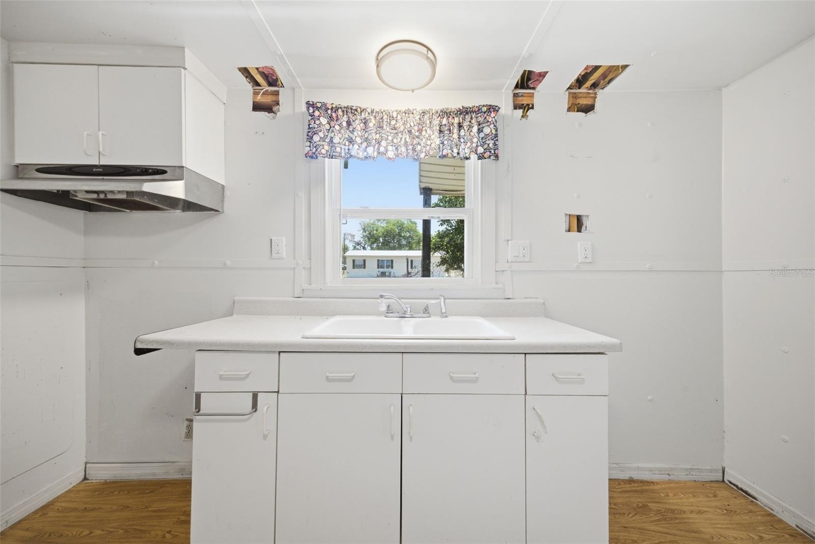 11410 Thomas Road