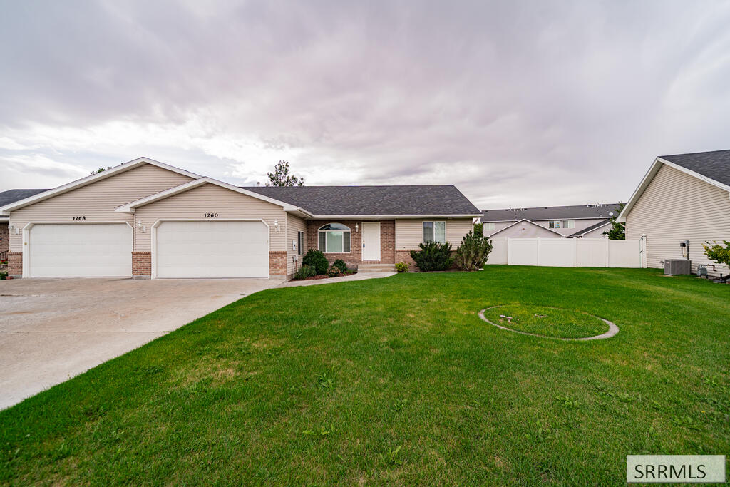1260 S Ashland Drive