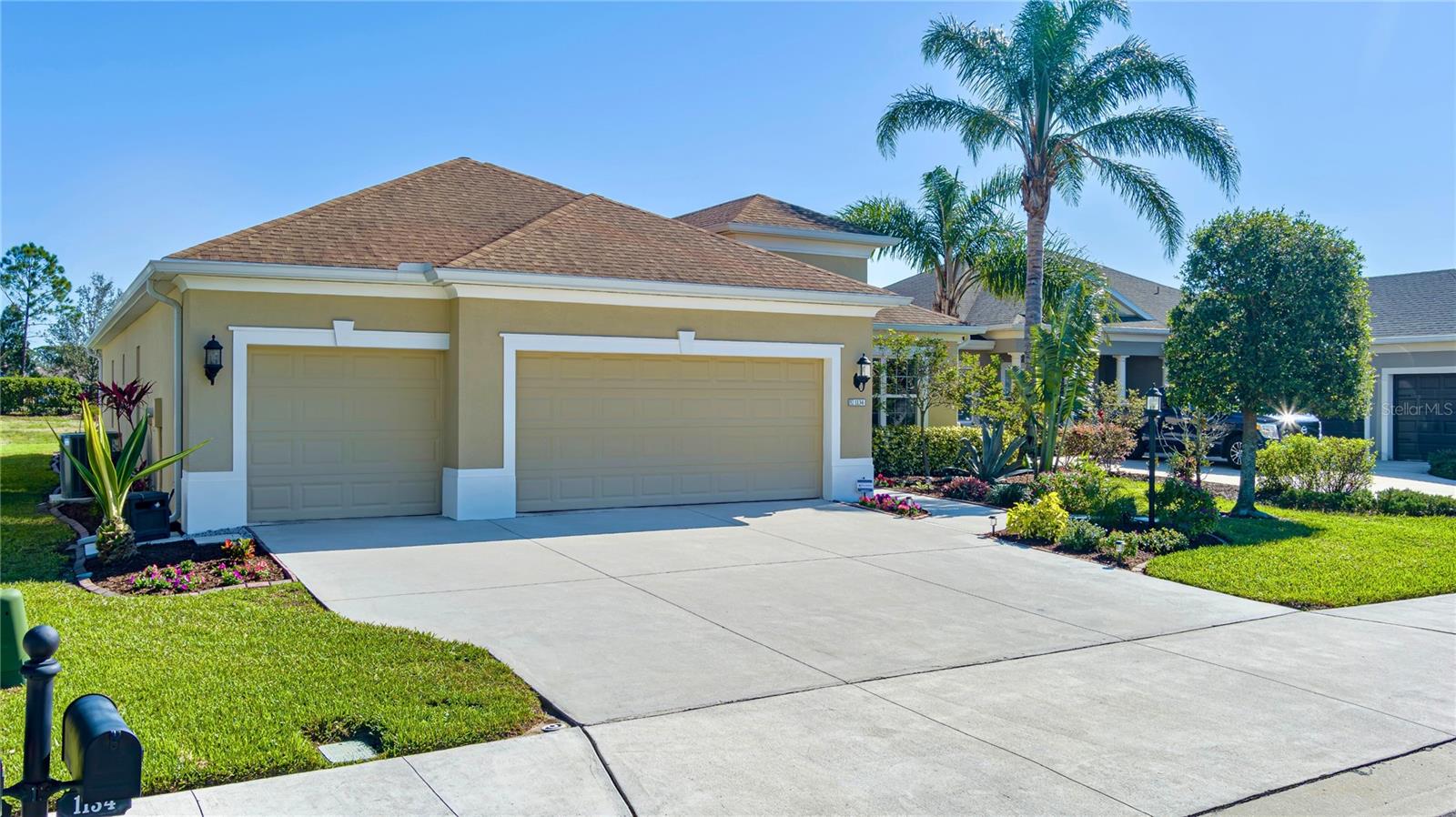 1134 Thornbury Drive