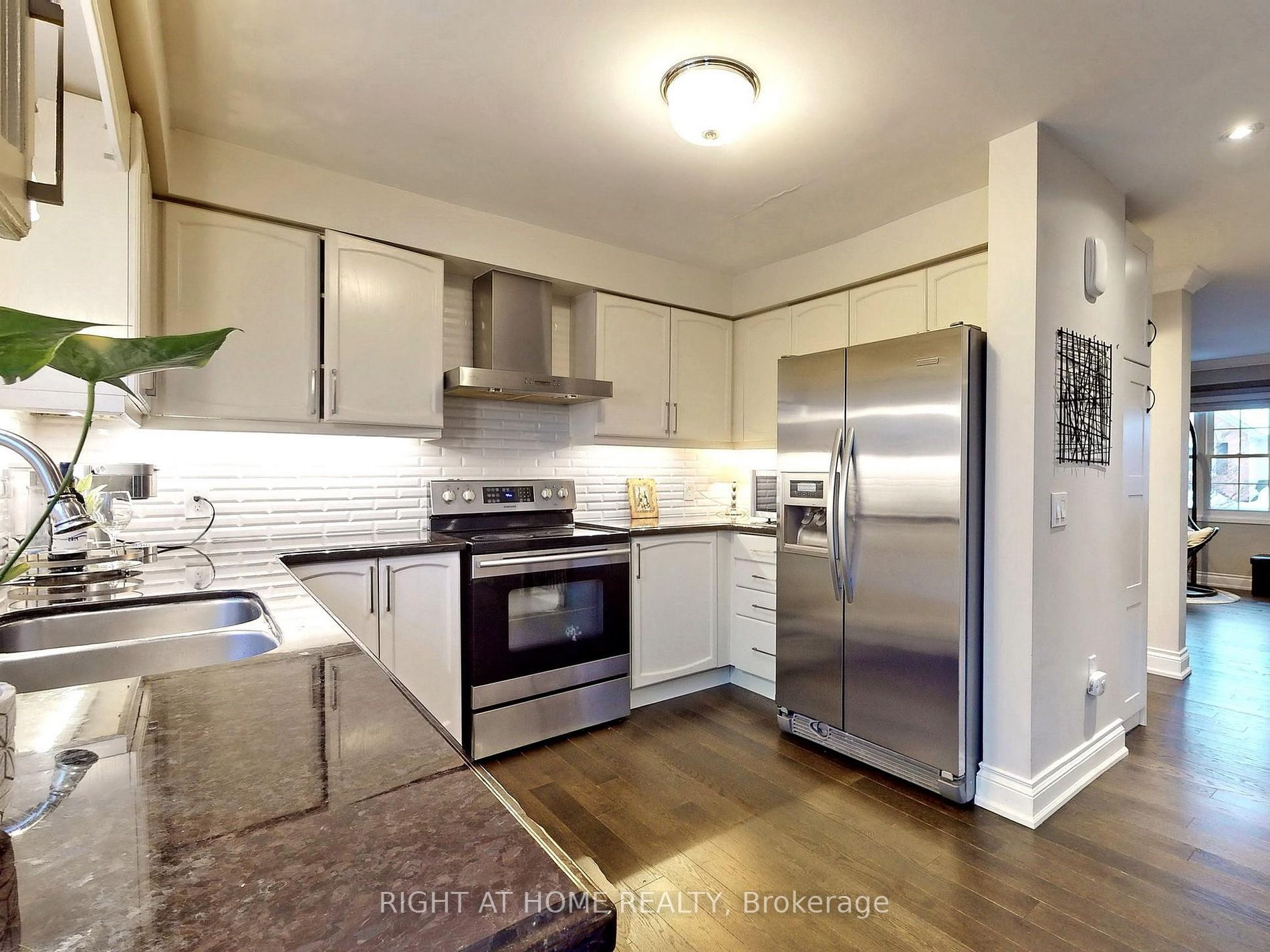 51 Northern Heights Dr 16B