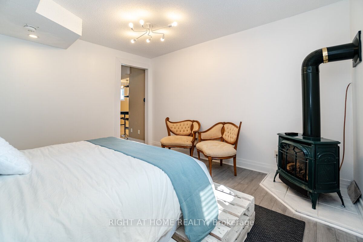 30 N Amanda Ave