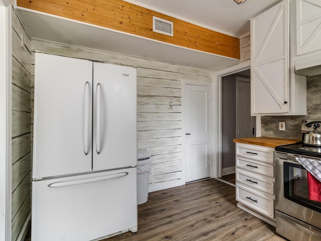 1501 N Business 45