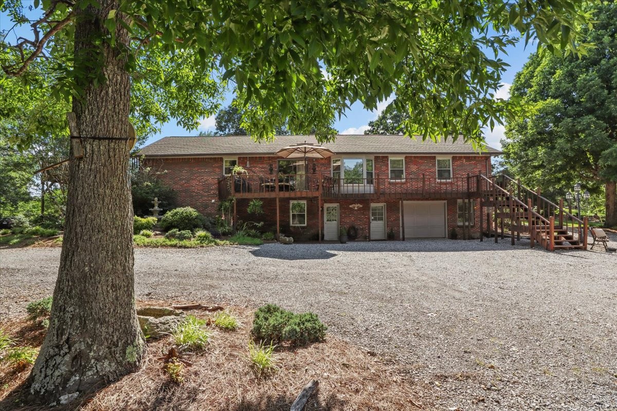 3438 Highway 13 N