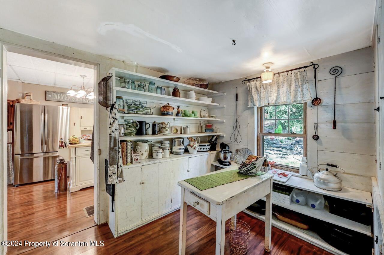 332 Grinnell Road