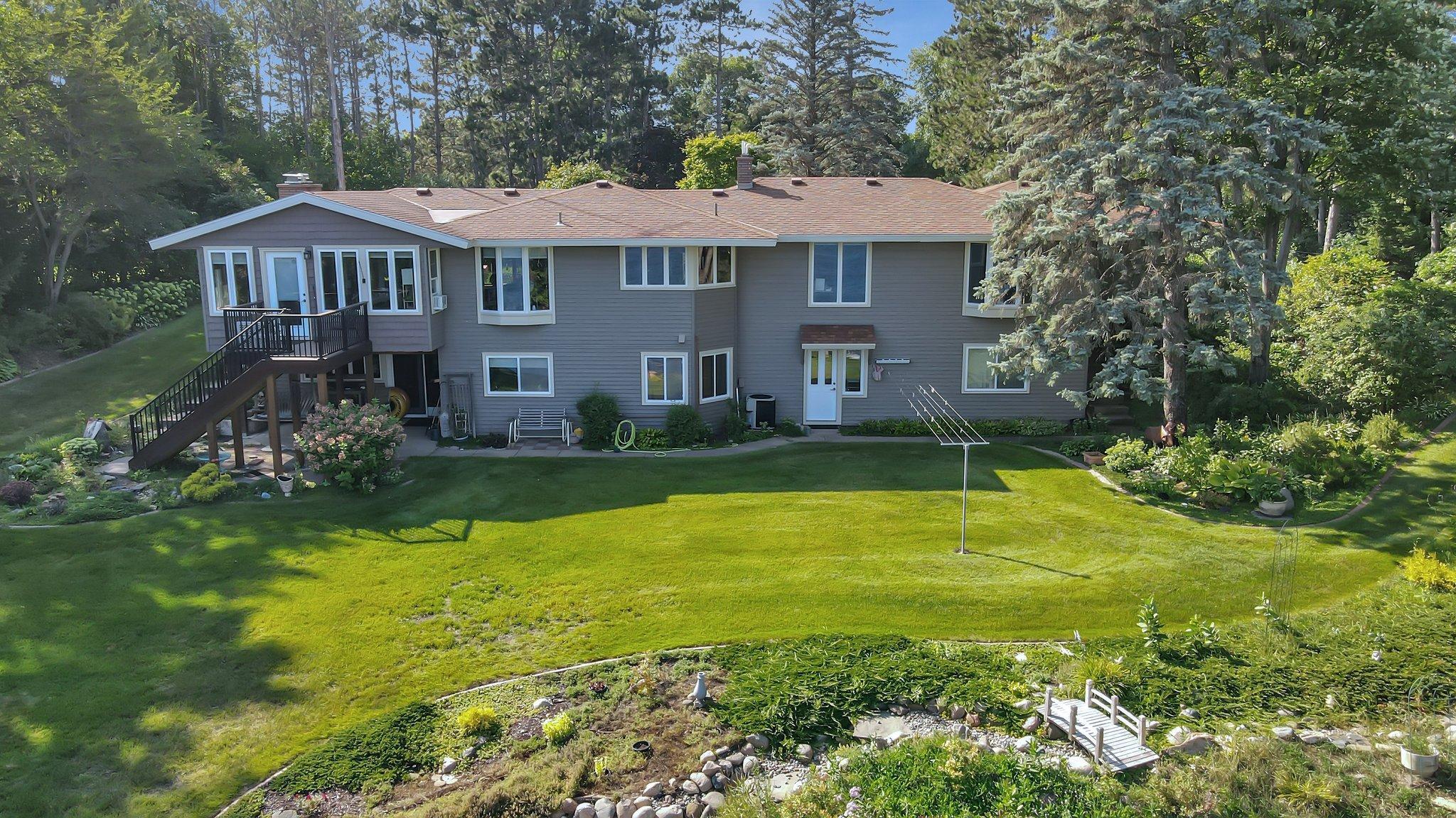 3934 Riviera Road