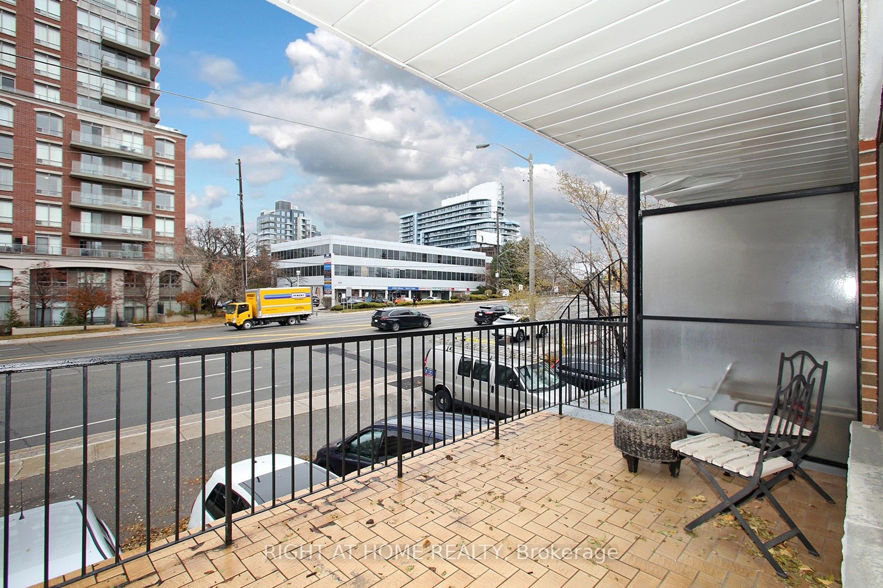 339 E Sheppard Ave 2