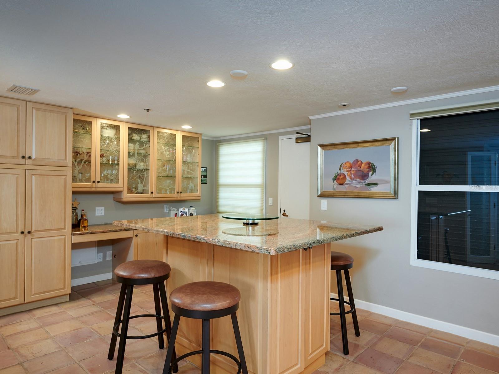 1255 N Gulfstream Avenue 704