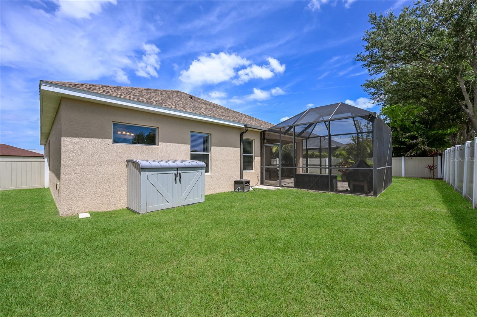 2909 44th Court E