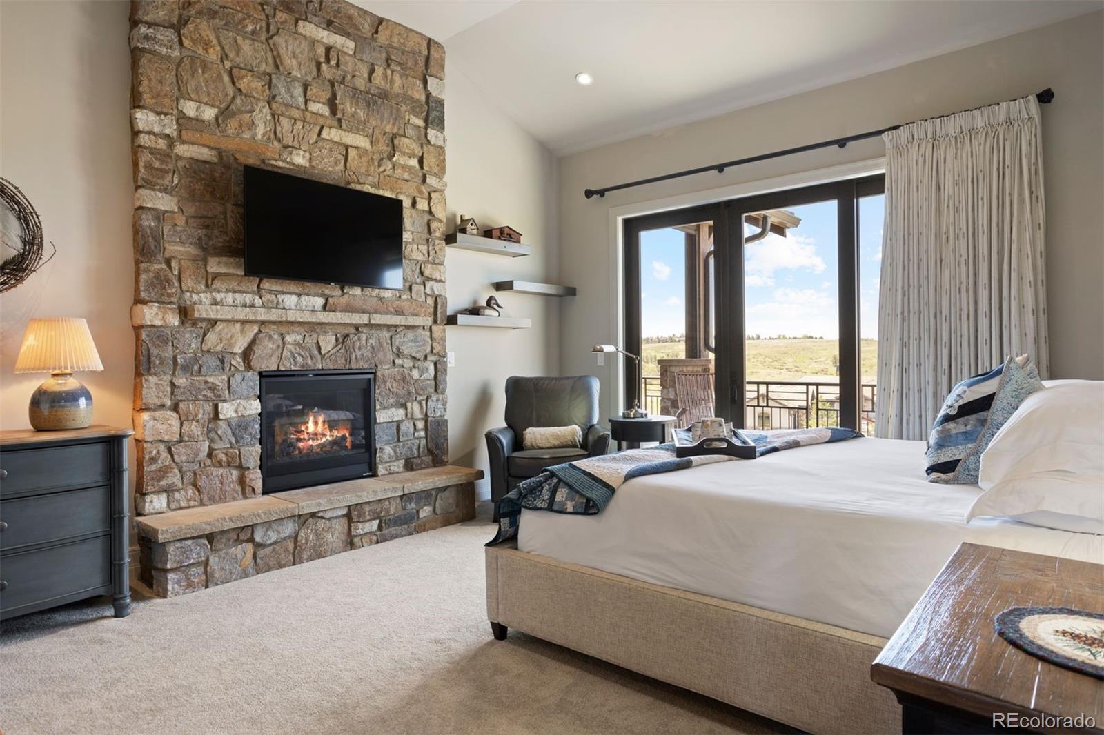 8807 Eagle Moon Way