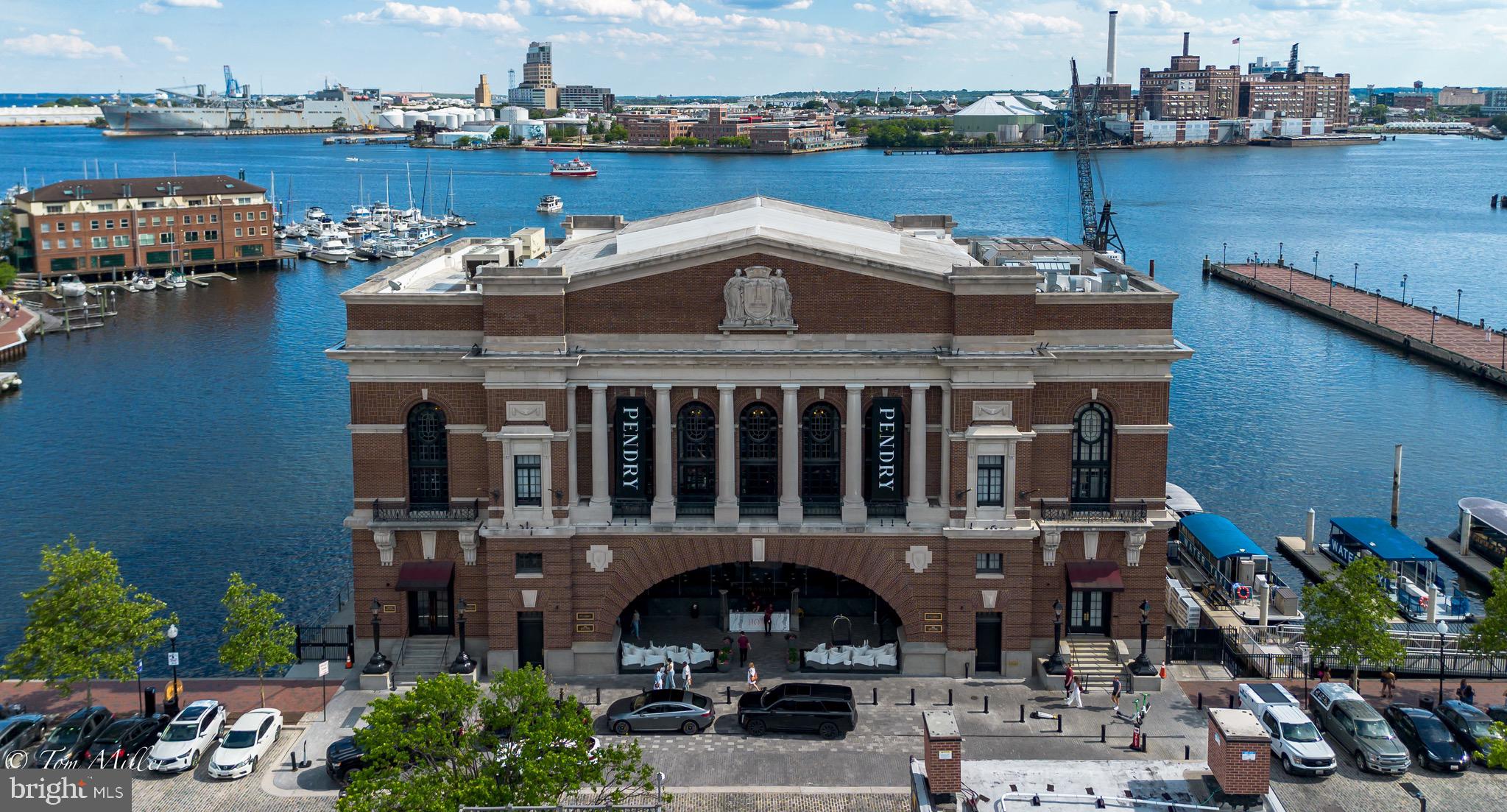 Excellent location, directly across from the Pendry Hotel! 2 Bedroom, 1 Bathroom, hardwood floors, access to private rear courtyard  and rooftop deck overlooking  Harbor. Walk to restaurants , shopping, and water taxi. No pets and does not have washer & dryer. EZ to see! Available today!