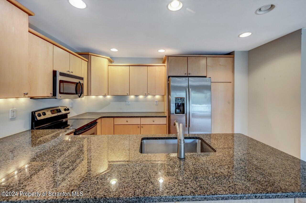 47 Sharon Drive Unit 6b