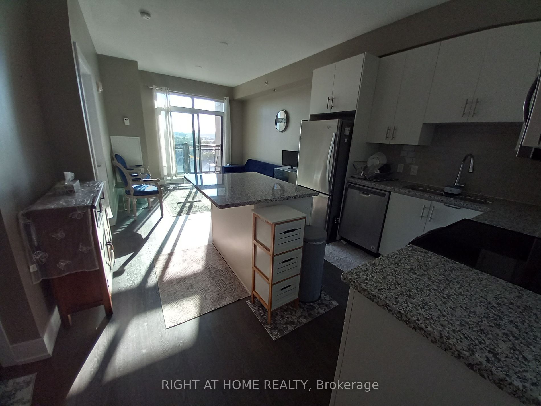 2490 Old Bronte Rd 721