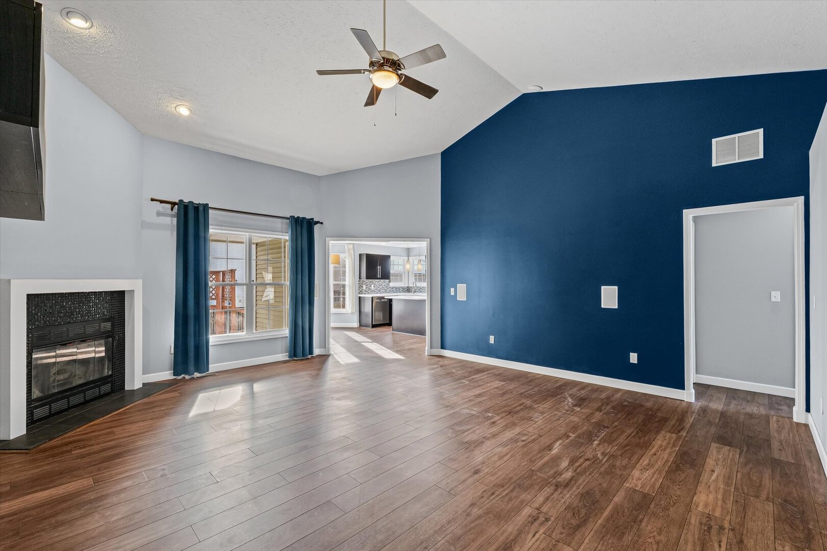 3905 Brookfield Drive