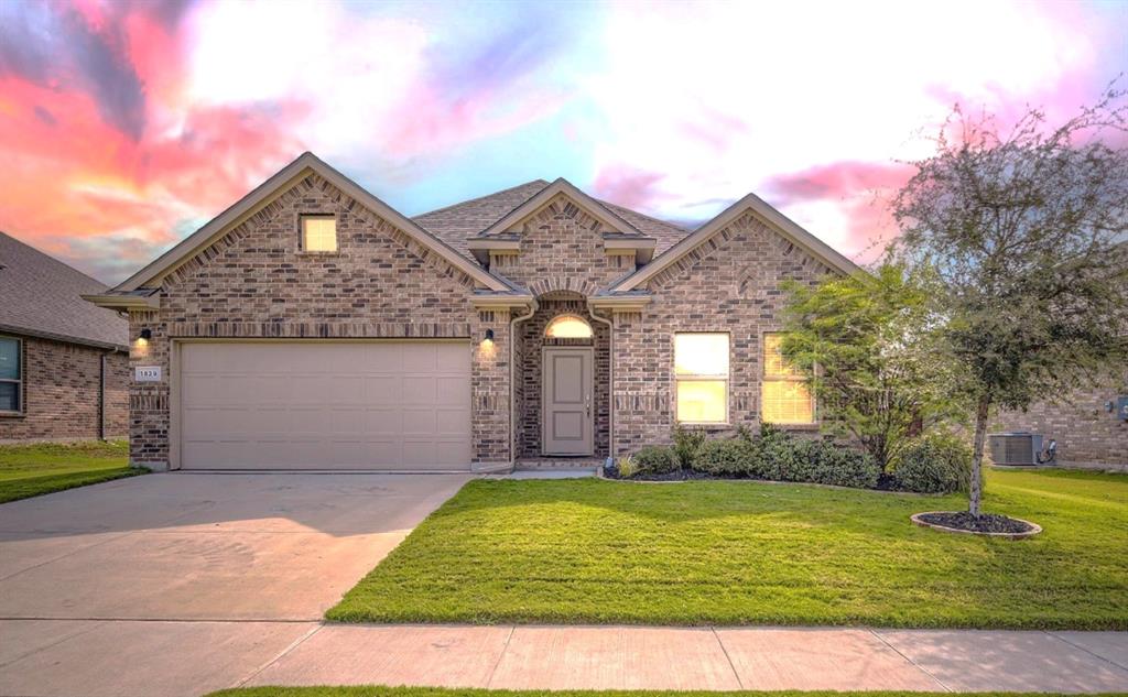 1829  Ruffian Road , Granbury, TX, 