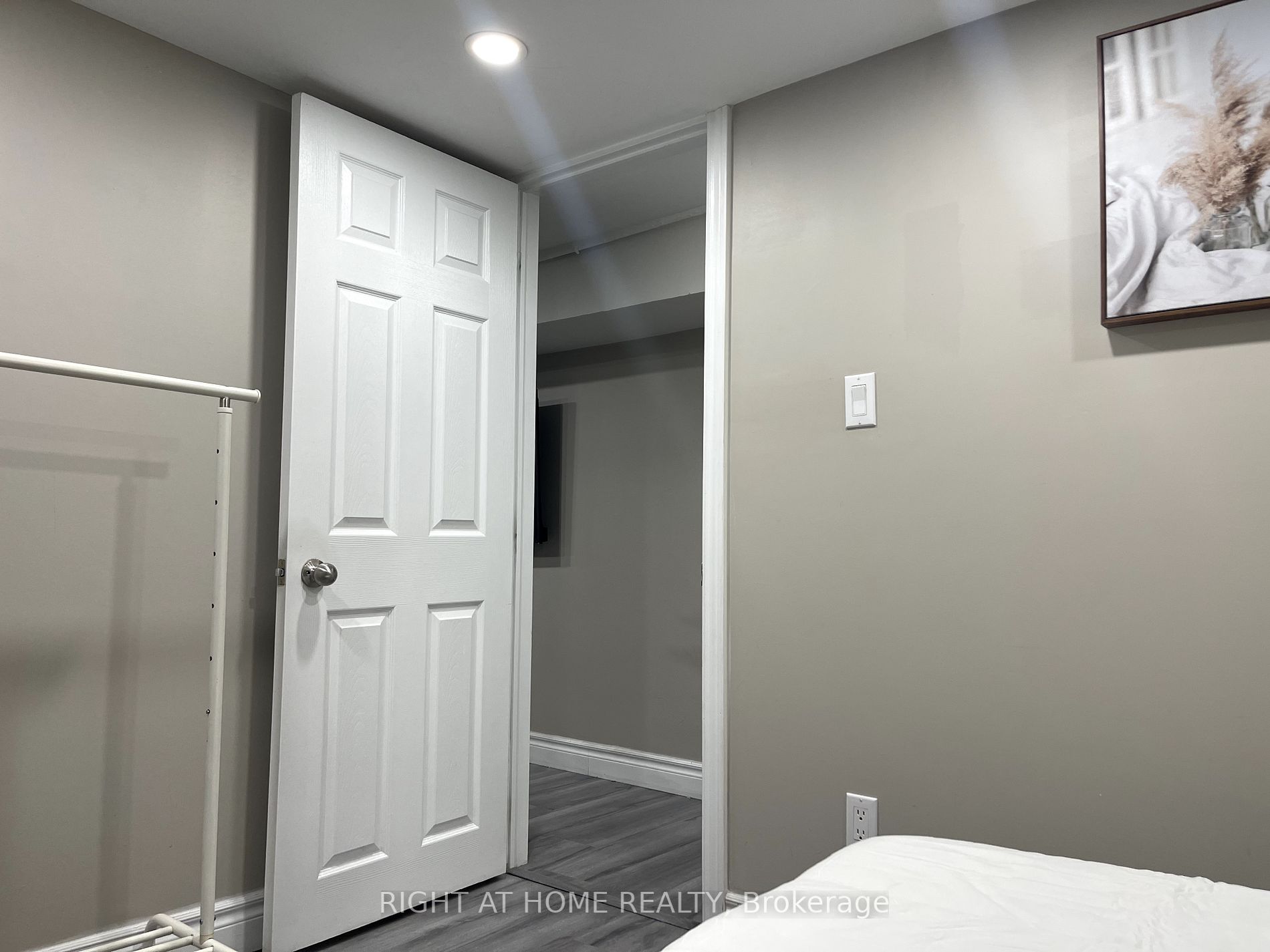 12 Foxley St Basemen