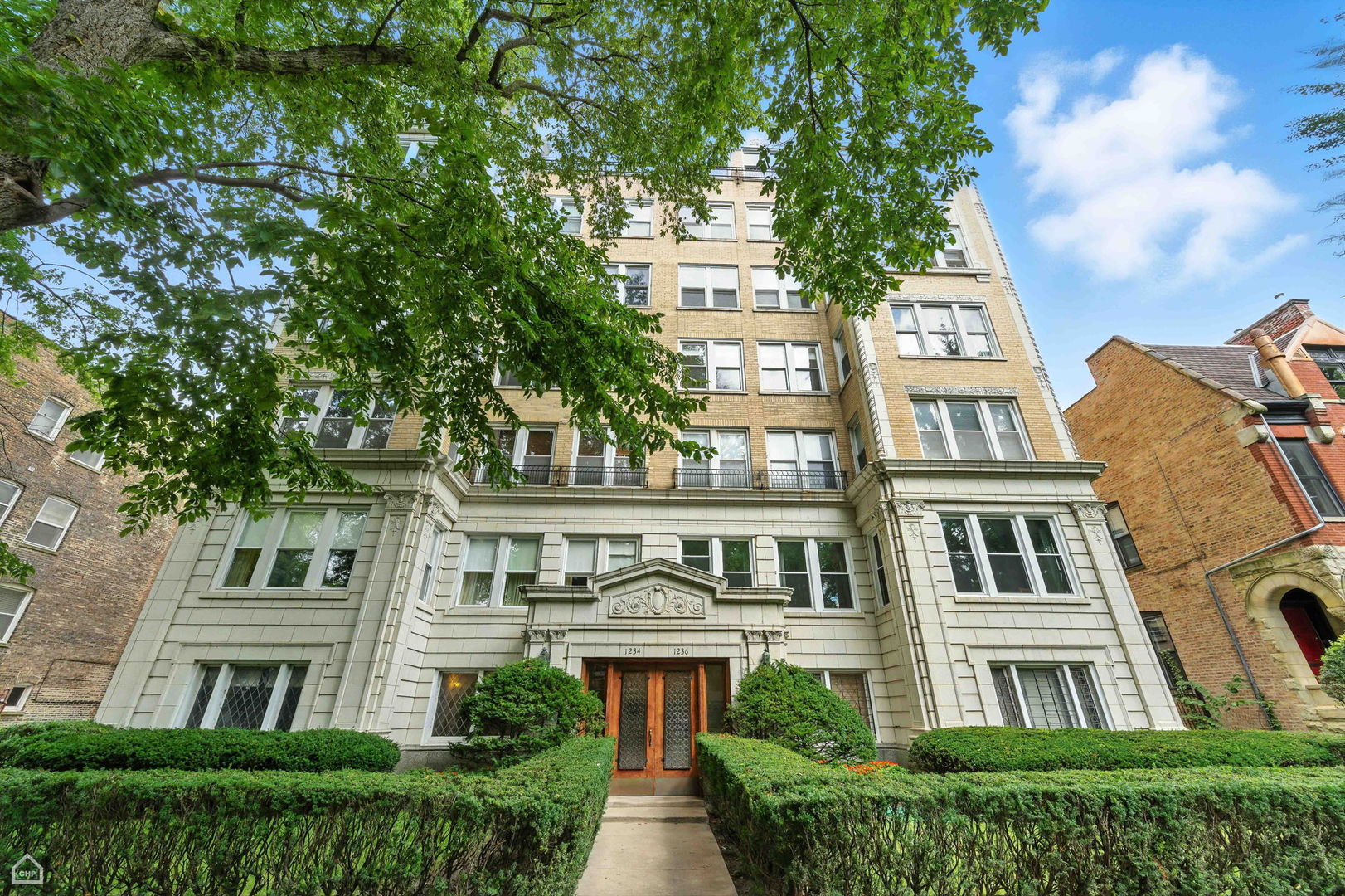 Fantastic four-bedroom, three-full-bath condo in a boutique elevator building in highly desirable Madison Park. This spacious light-filled apartment has beautiful sunny north, west, and south exposures, the latter overlooking the expansive greenery of the Park. While maintaining all the vintage charm of its original design, including classic moldings, high ceilings, and hardwood floors throughout, it has fully modern functionality exemplified by the beautifully renovated kitchen and primary bath. Preferred layout with the public rooms grouped together at the front and bedrooms in a private wing at the back. A cleverly designed laundry area is also located in this wing. A spacious semi-private ground floor storage room is always a plus and also a  convenient place for easy bike access. One reserved parking space next to the building with the option of purchasing a permit for parking in the Park. Charming shared garden offers outdoor grilling and dining options. Well-maintained building with a solid homeowners association.
