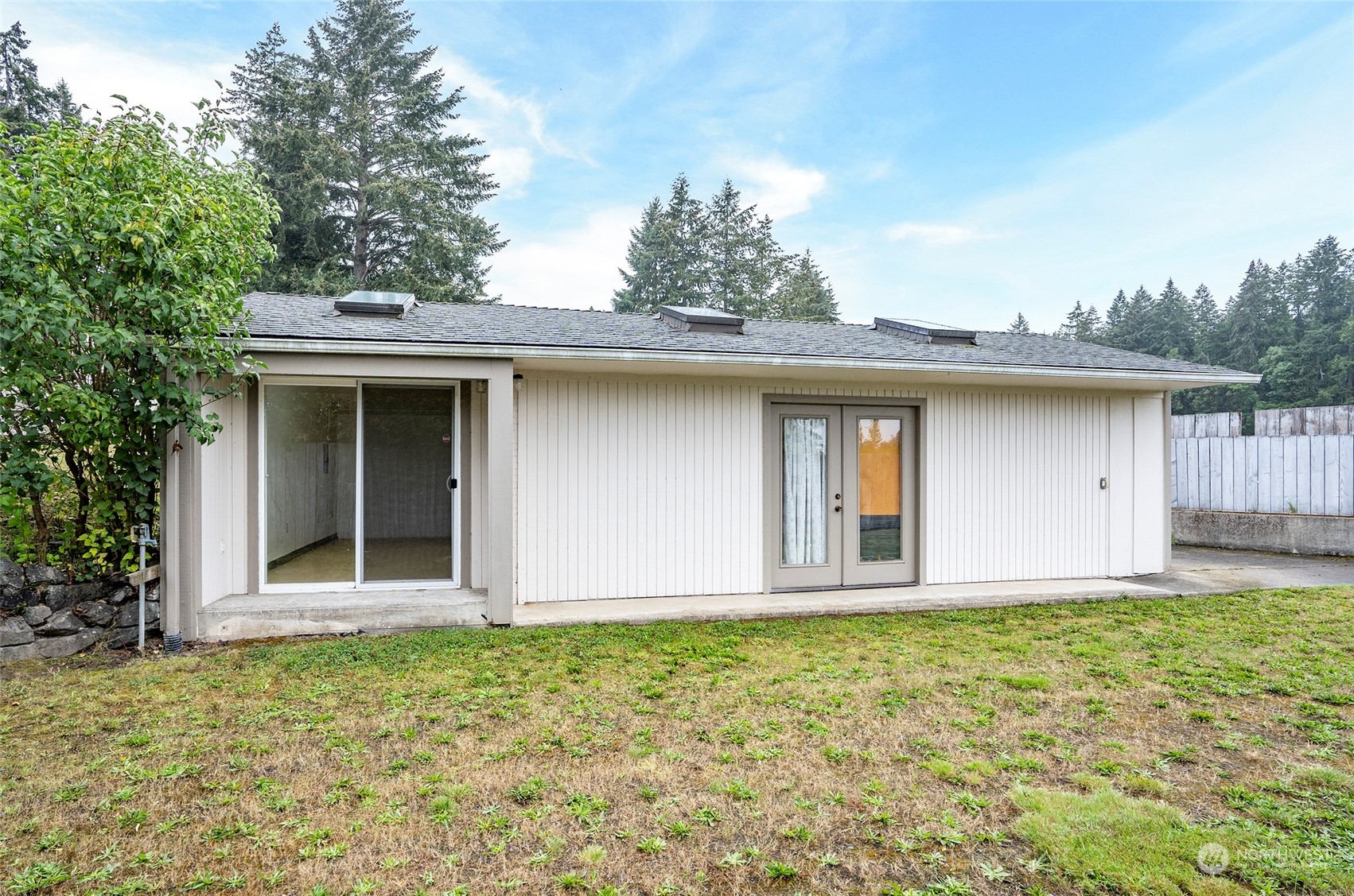 8908 Key Peninsula Highway NW