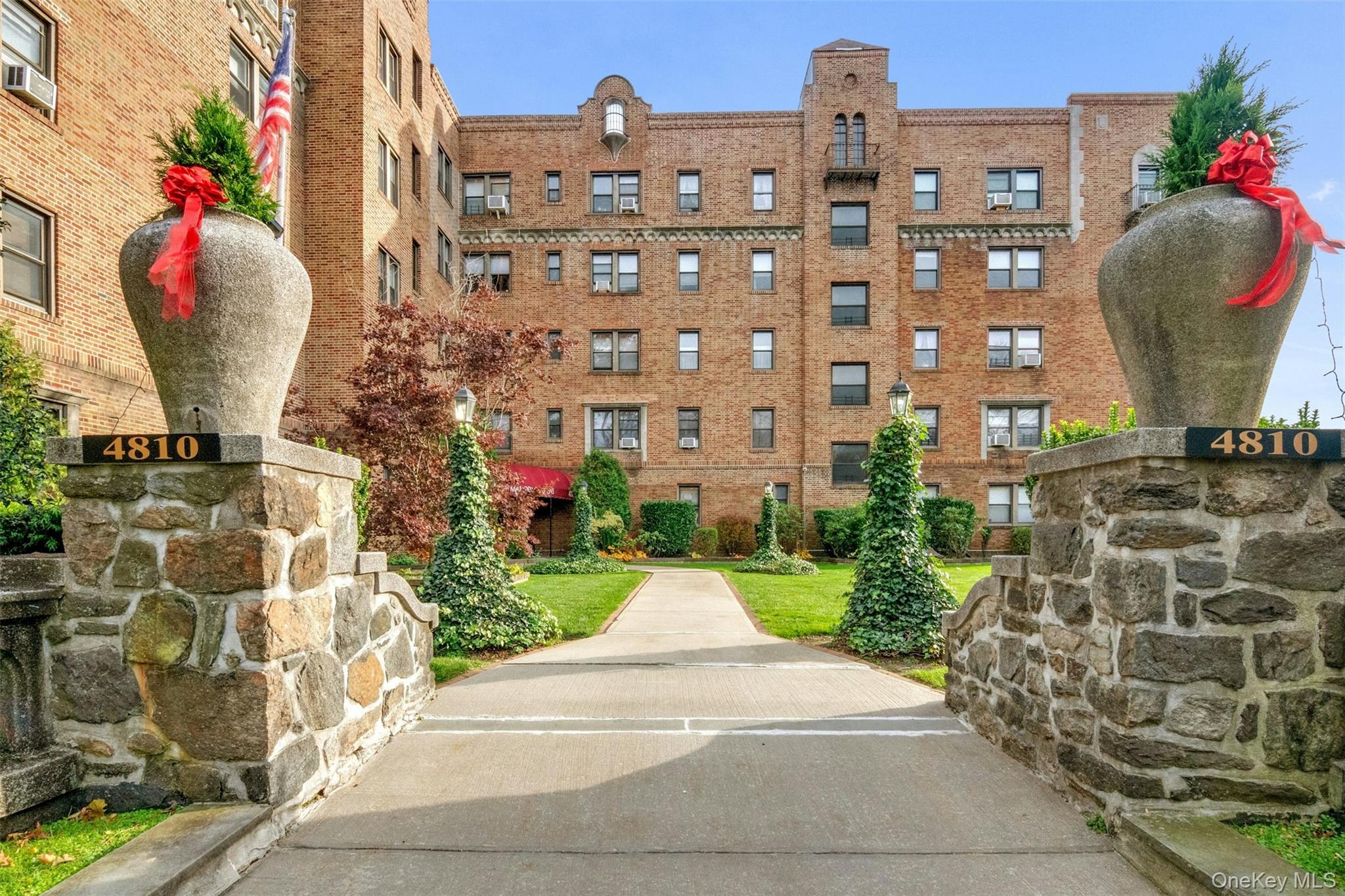 Are you planning to downsize and still want to feel comfortable with enough space including 4 walk-in closets to store all of your treasured possessions? Do you need 4 bedrooms, 3 full baths, an eat in kitchen, a formal dining room so you can still entertain in style, 2 deeded assigned indoor parking spots and laundry in your own unit?  Or have you been priced out of the crazy market trying to get started with home ownership with something special yet affordable in Pelham, a welcoming community with award winning schools? Located in the coveted Pelham Manor Gardens, this is a rare opportunity to purchase the largest apartment in the building with 2,030 square feet of luxurious space with a private outdoor balcony overlooking the lush Pelham Country Club golf course.  Built in 1920, this gracious building was built with the finest materials and construction and features large sunny rooms, beautiful hardwood flooring and lots of details. Stroll down the street to shops, restaurants, the supermarket, pharmacy and a lovely park.  This is your golden chance to purchase a 4-bedroom apartment at this price point in lower Westchester, 29 minutes to Grand Central Station and a short commute to all airports.