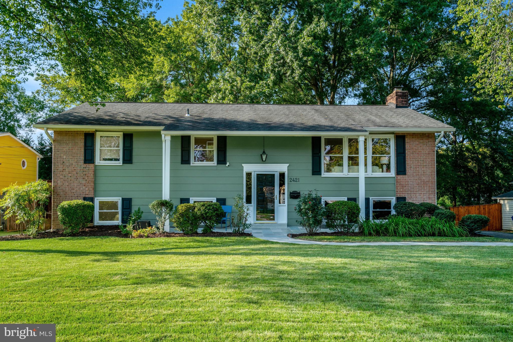 2421 Stirrup Lane
