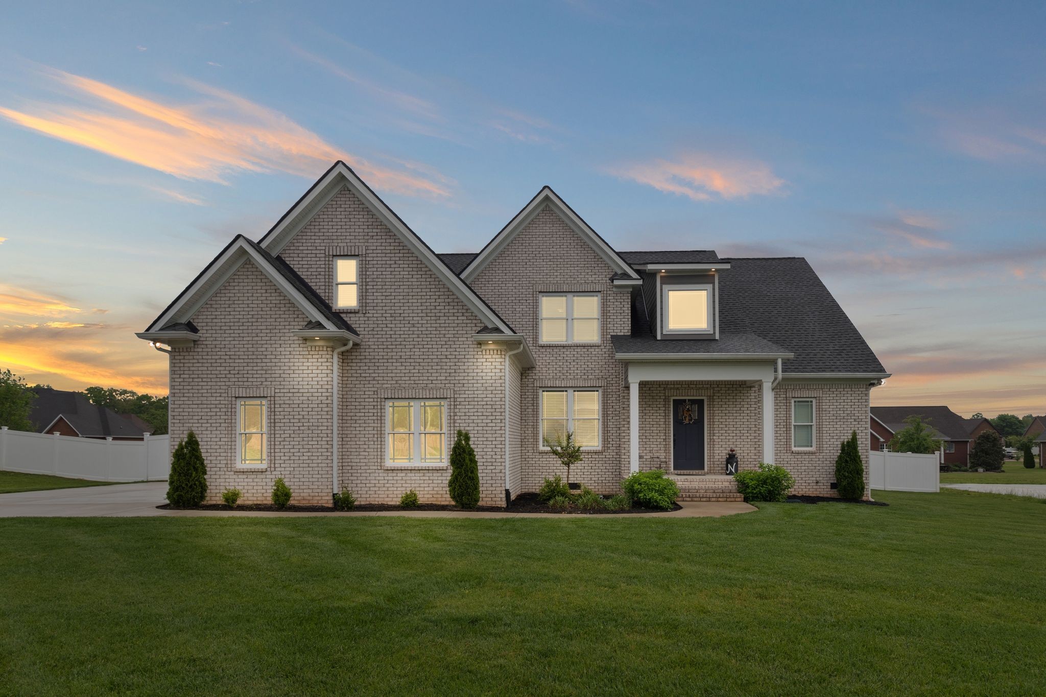 108 Settlers Trce — sold