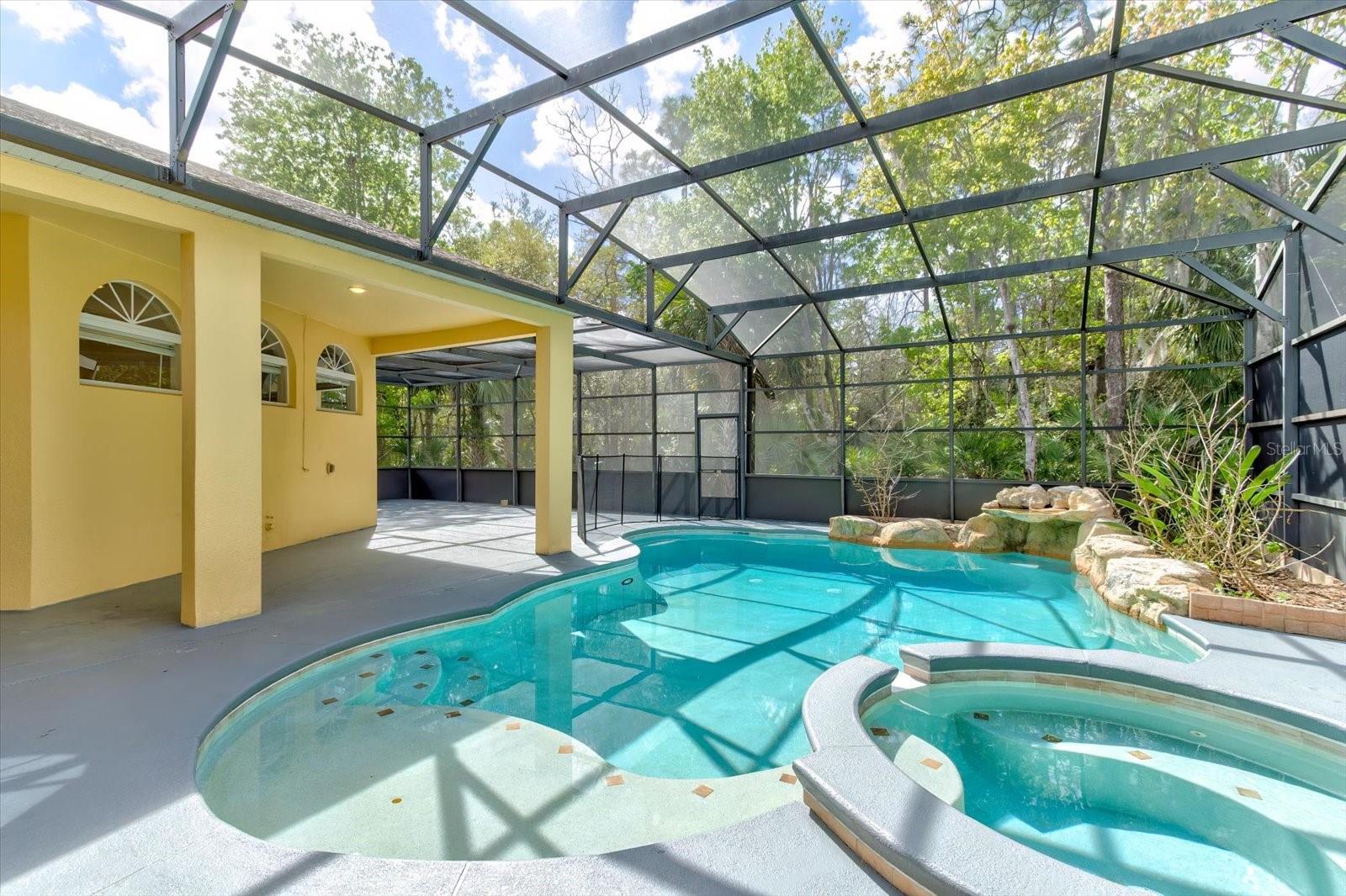 2624 Fawnlake Trail
