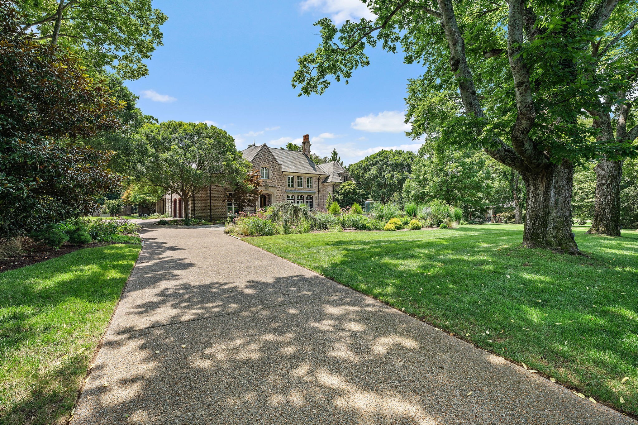 1206 Belle Meade Blvd