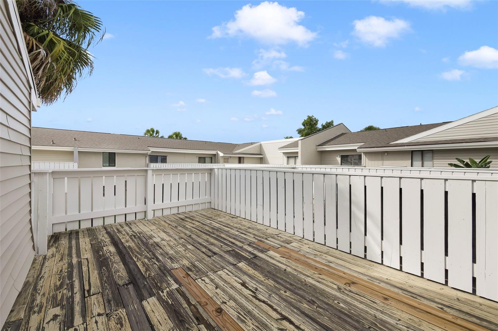 1412 Oak Place J