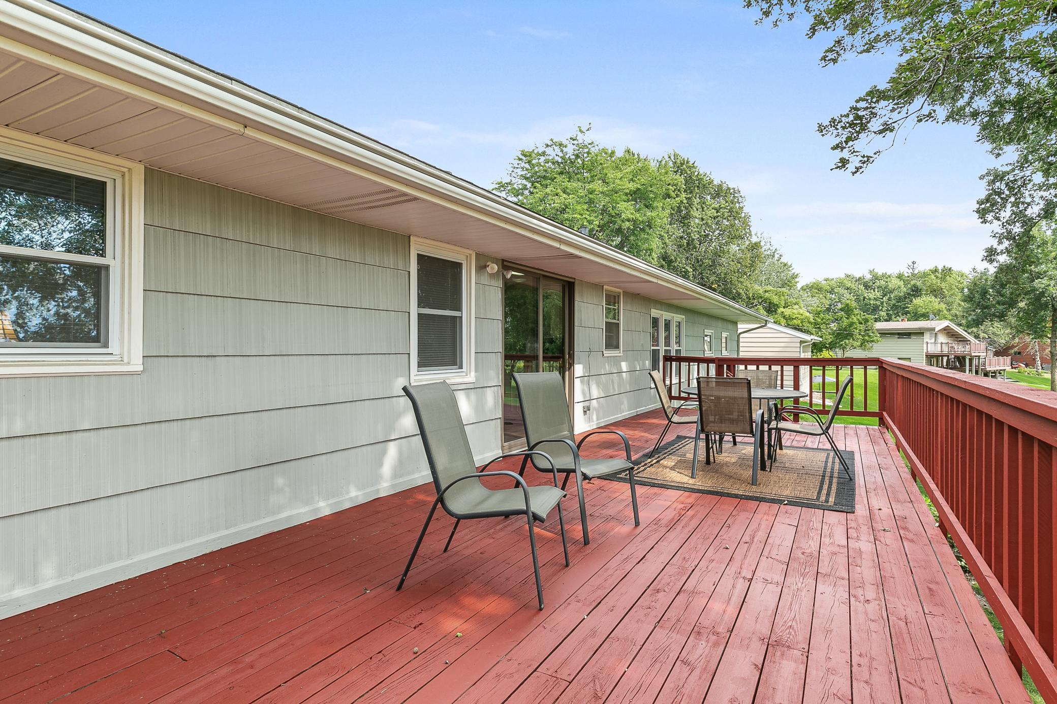 2655 Woodside Lane