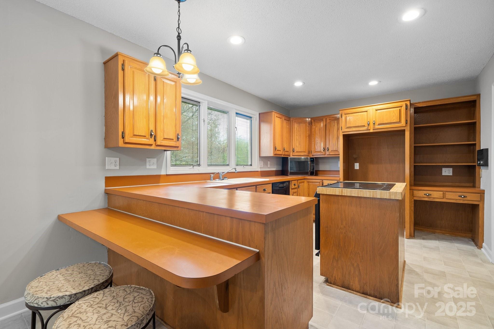 4101 Quarry Estates Road