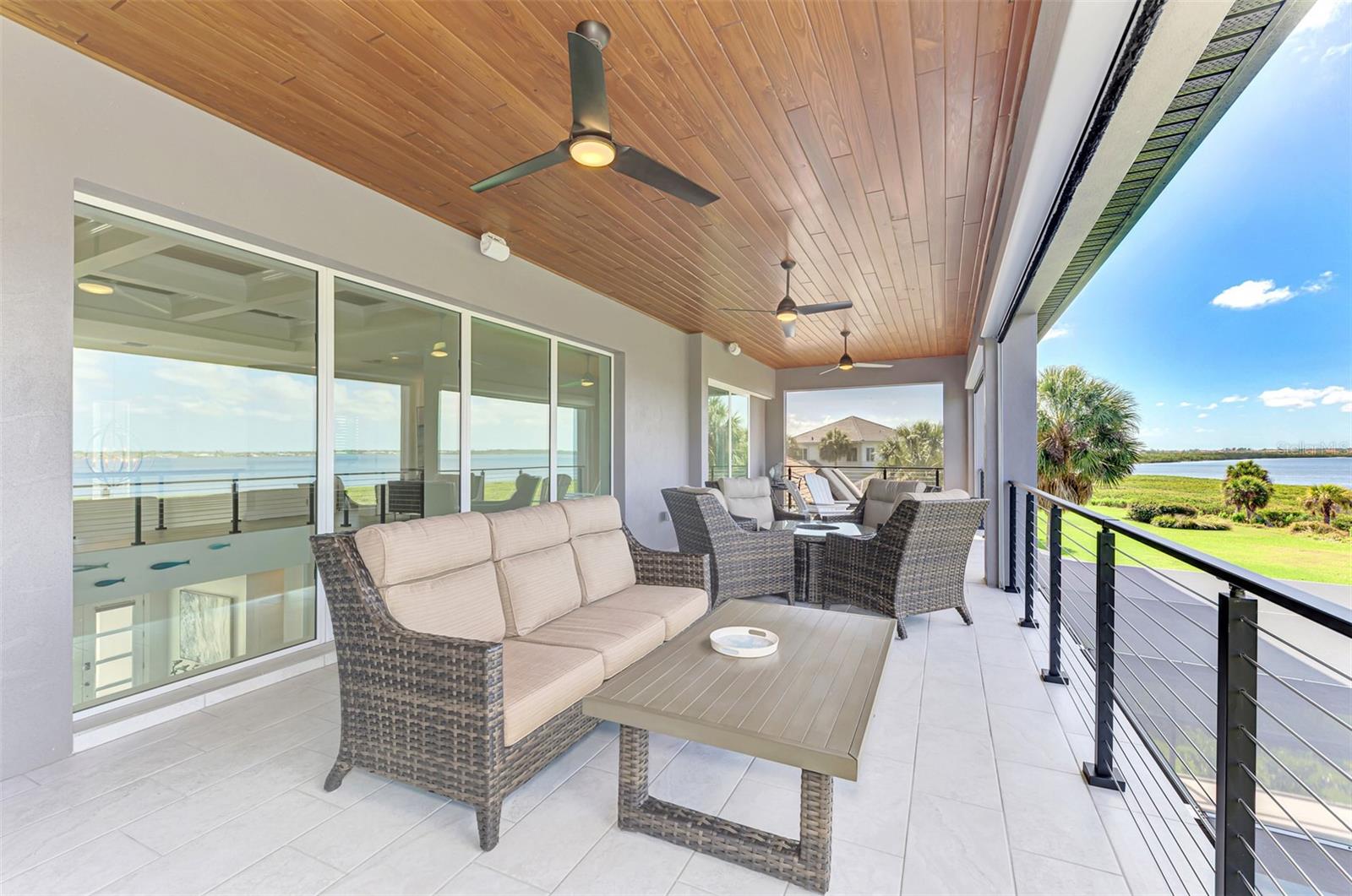 3051 Rivershore Lane