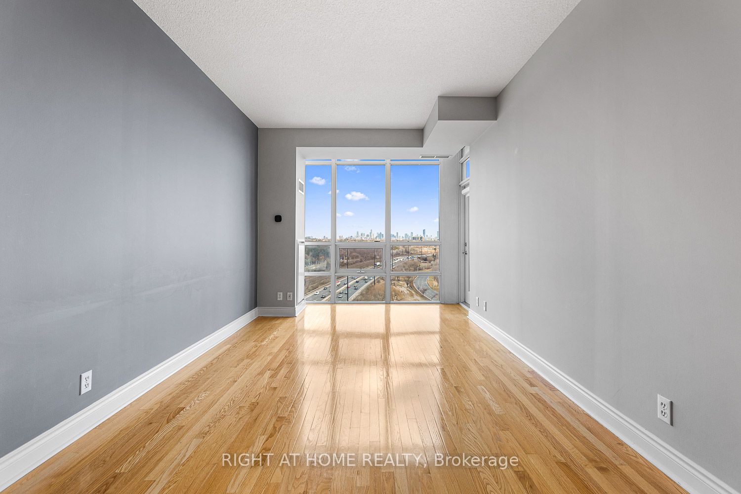 1900 W Lake Shore Blvd 1409