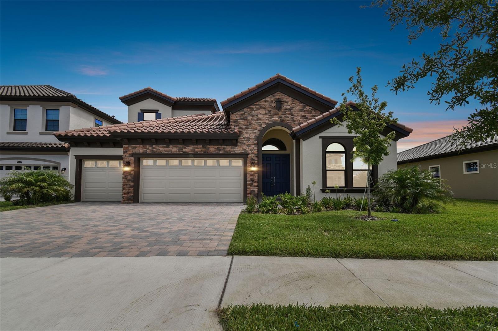 11239 Rustic Timber Loop