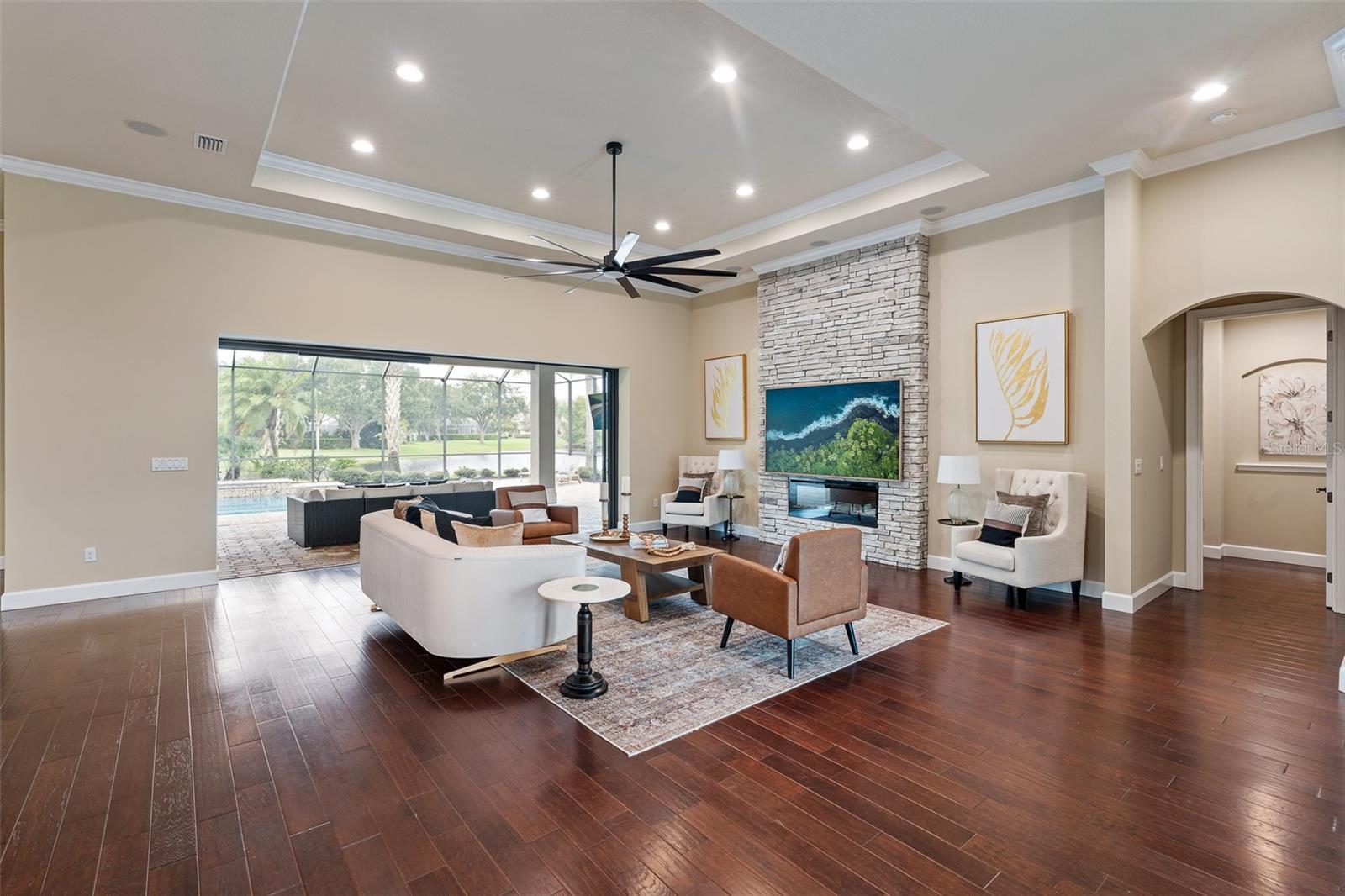 1208 Castlehawk Lane