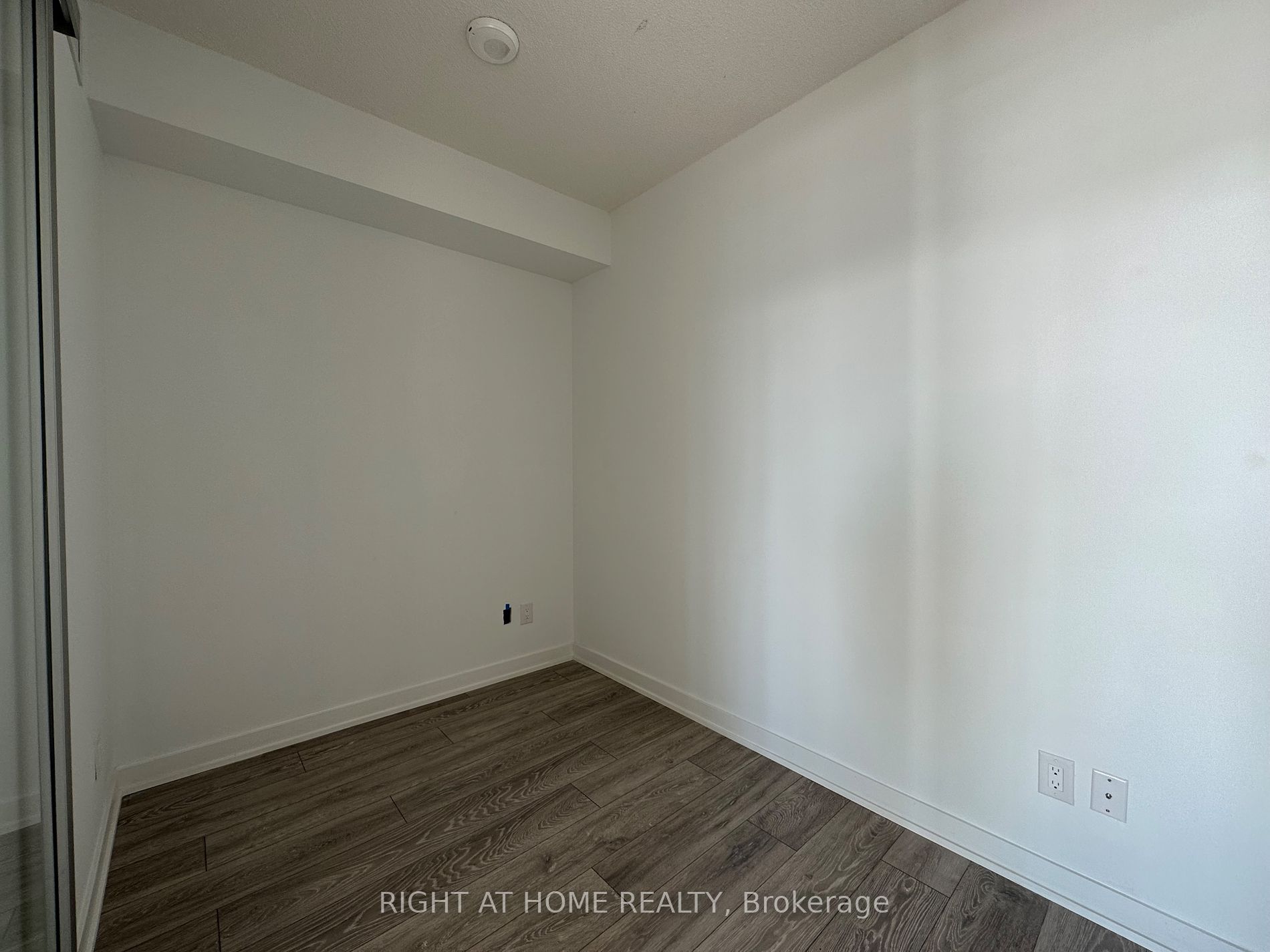 3200 Dakota Common Circ A902