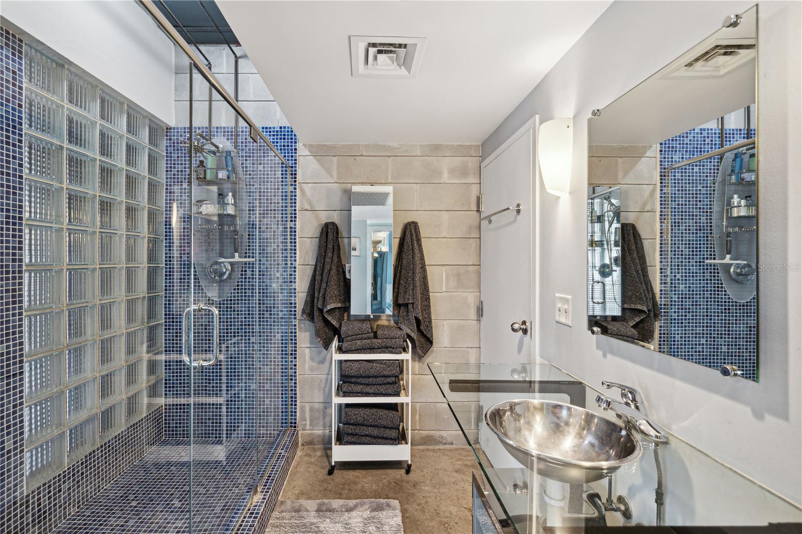 213 N 12th Street