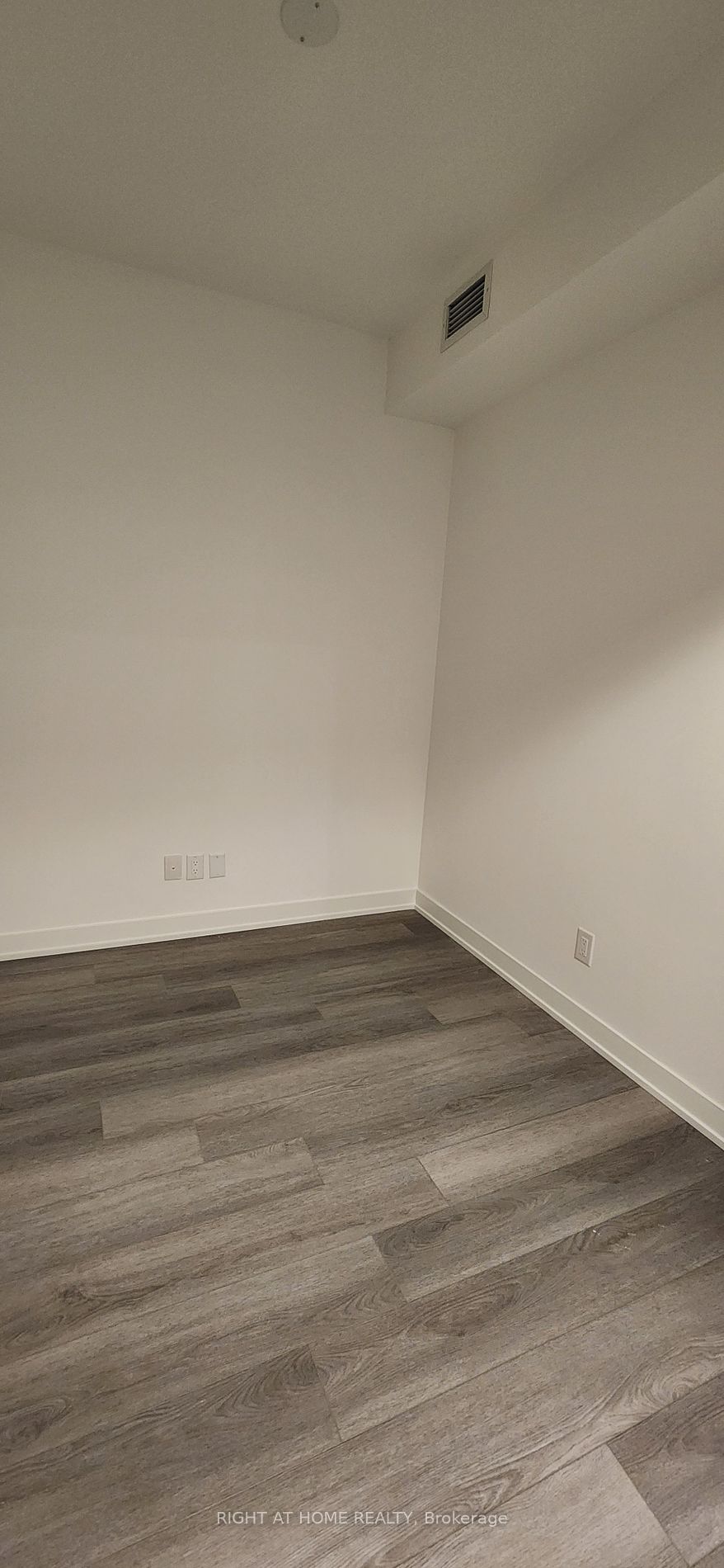 8119 Birchmount Rd 917