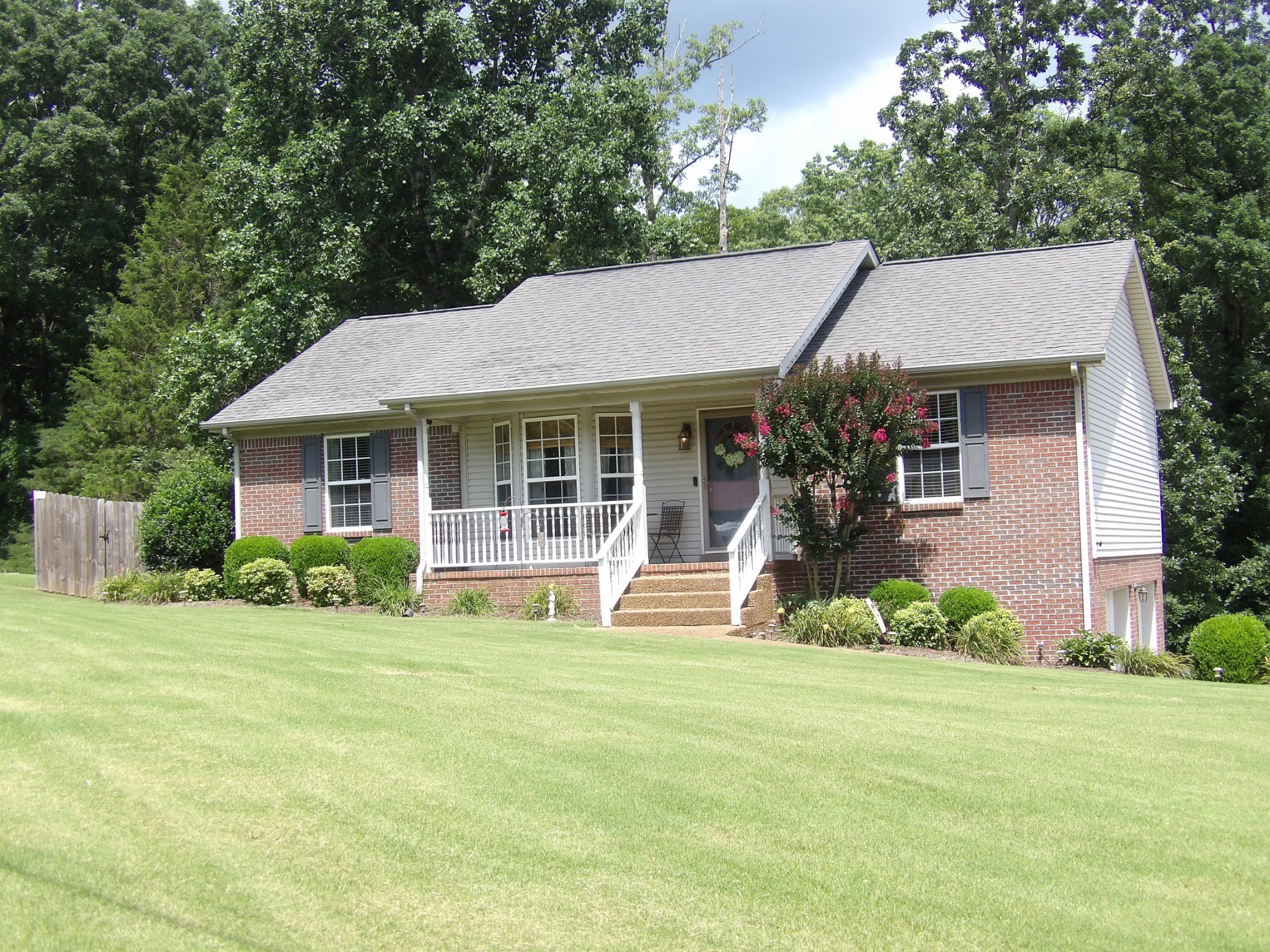 109 Whippoorwill Dr