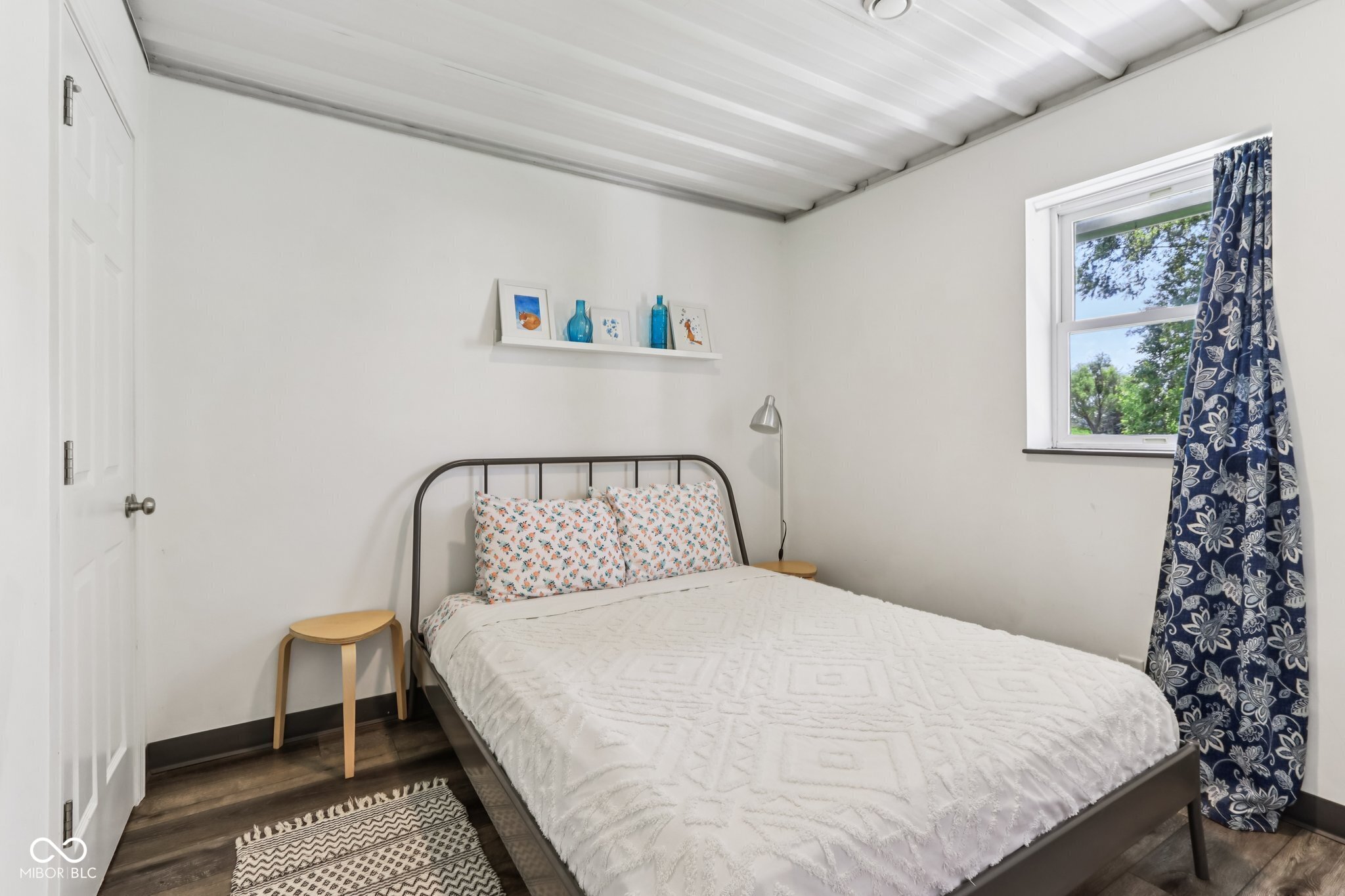 26735 Six Points Road