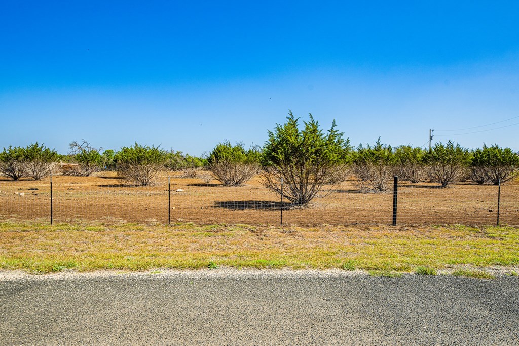 195 NW Crooked Creek Path