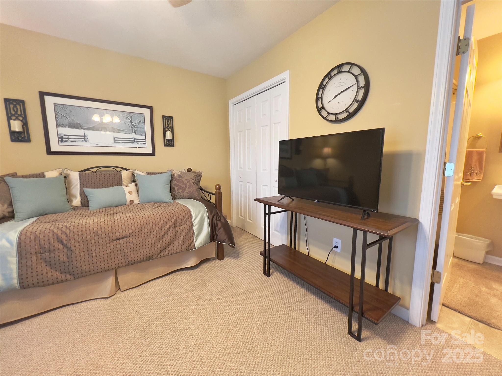 1292 Wexford Village