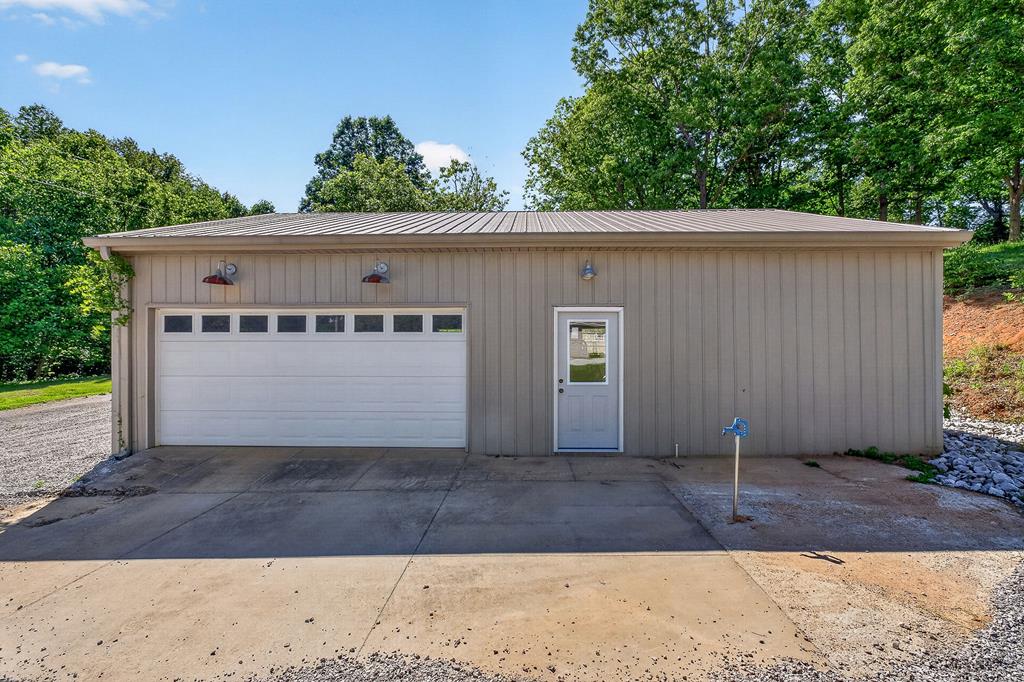 80 Hidden Hollow Ln