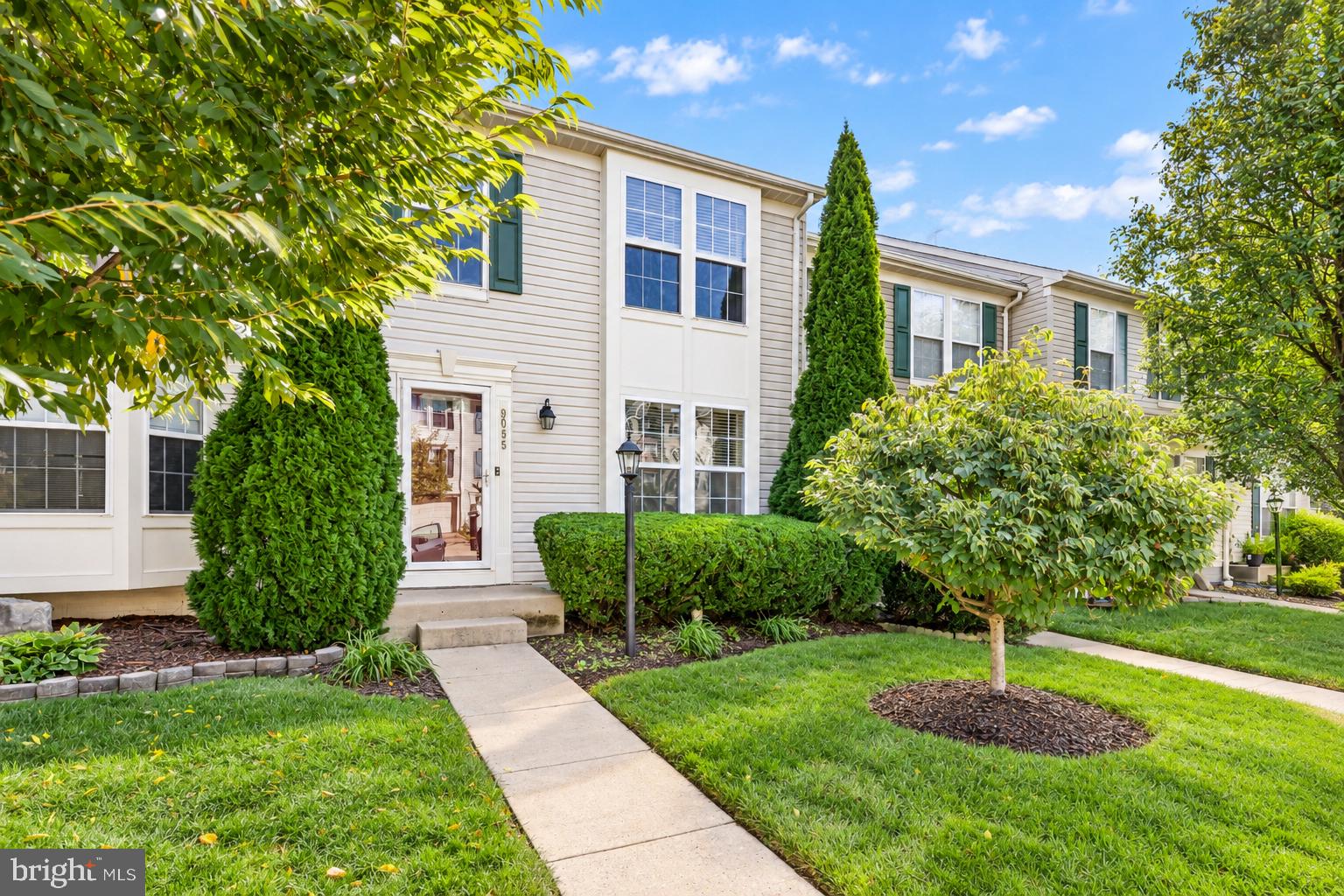 9055 Falcon Glen Court, Bristow, VA 20136