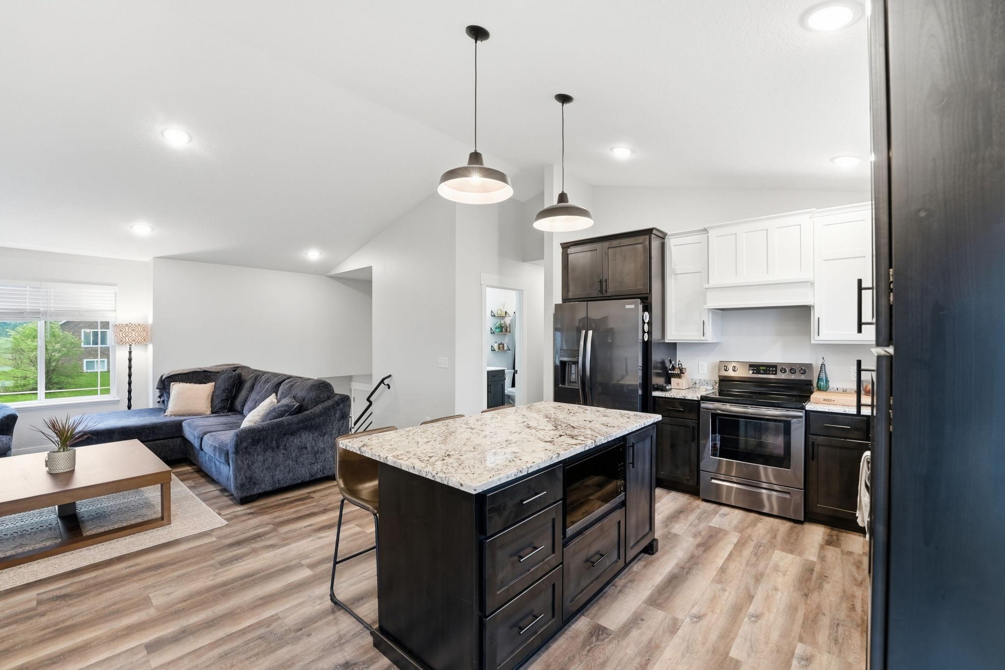 1013 26th Street Loop N