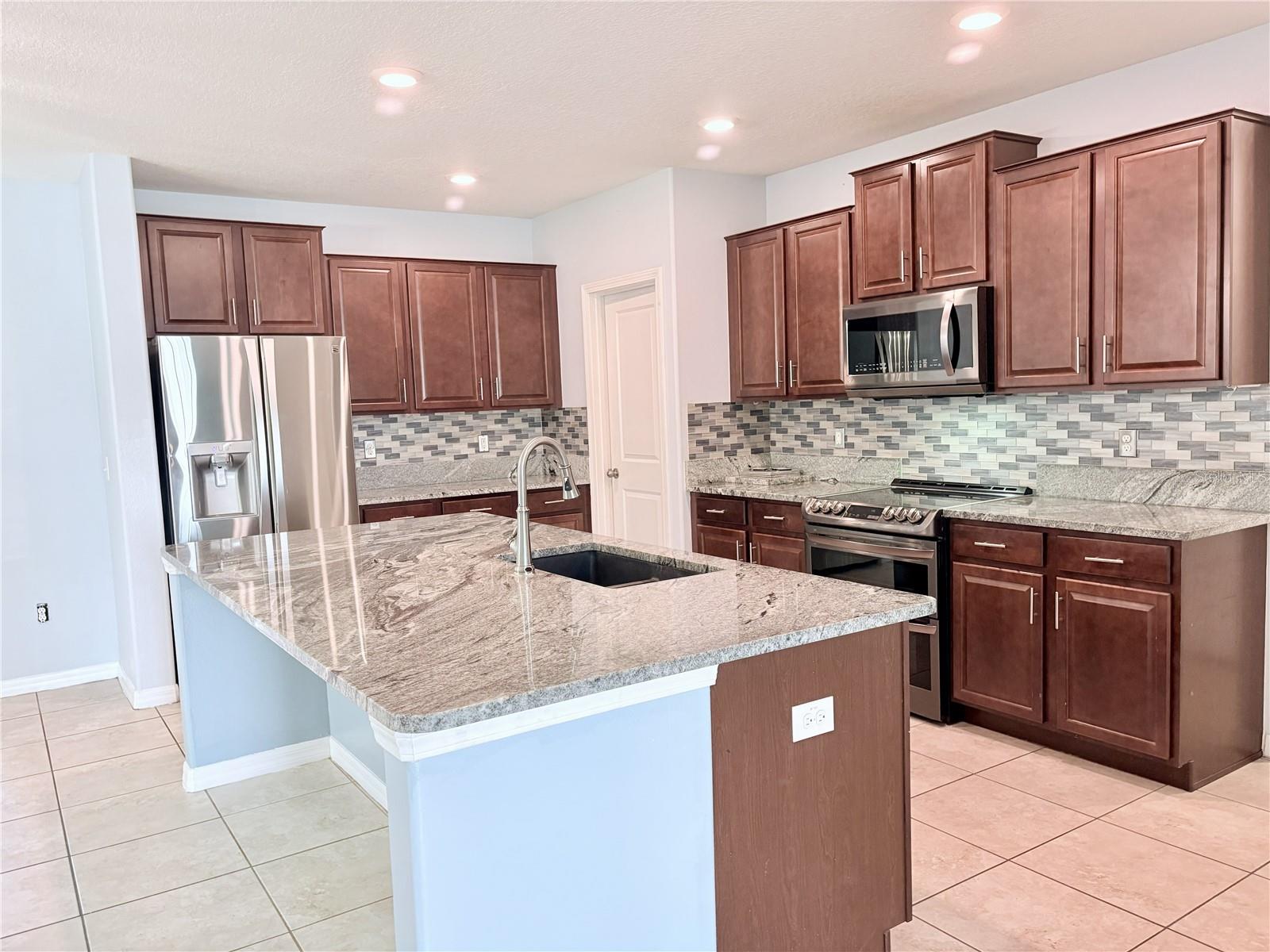 4935 Reflecting Pond Circle