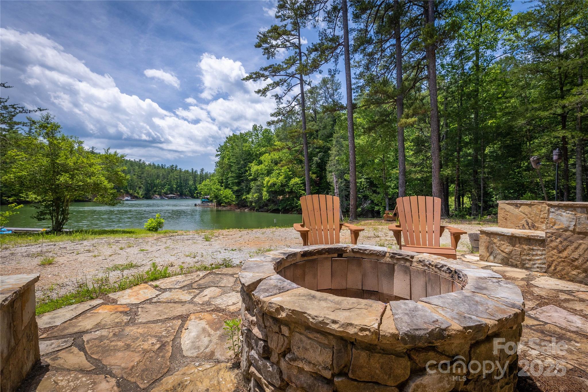 1294 Saylor Way
