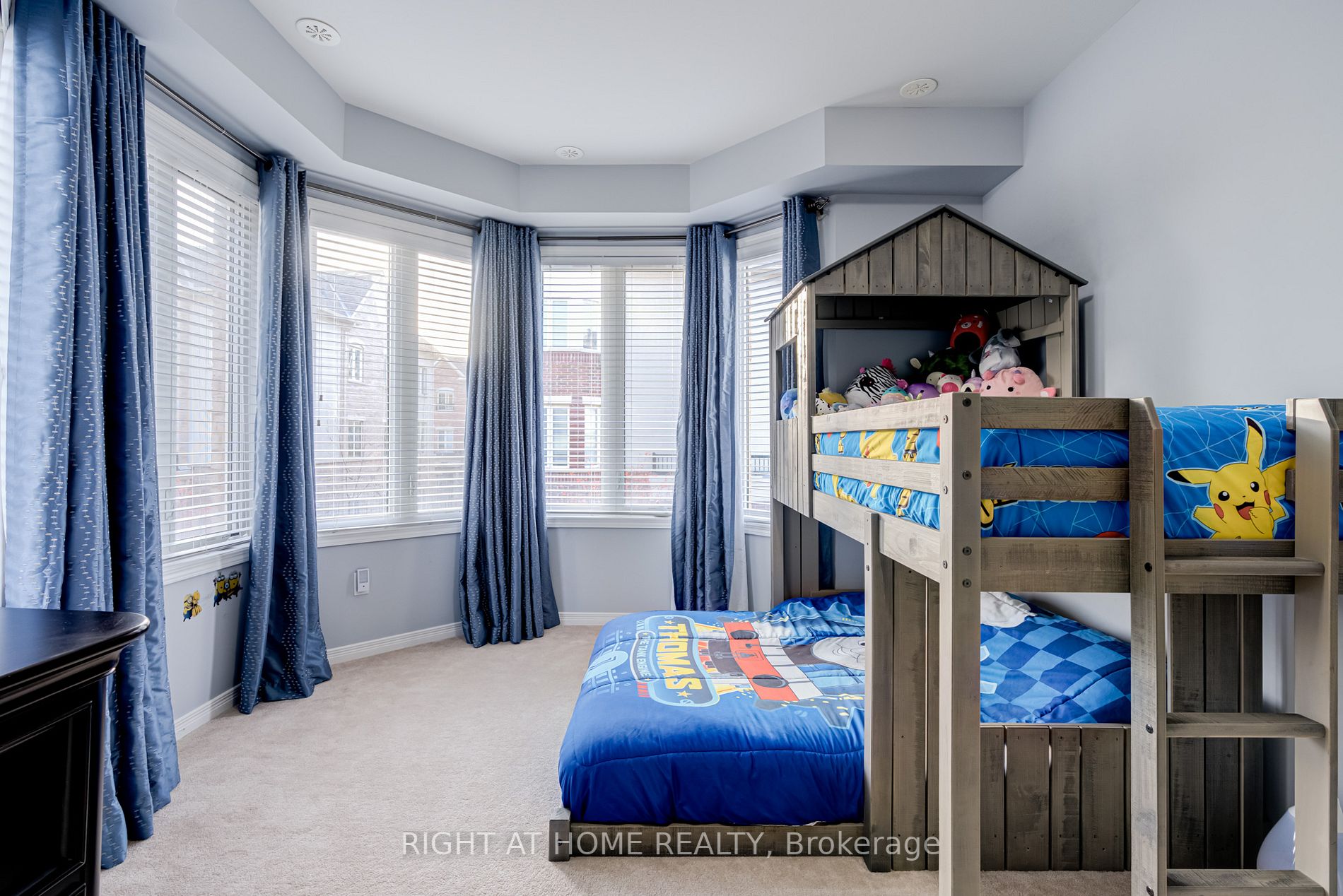 29 Coneflower Cres 50