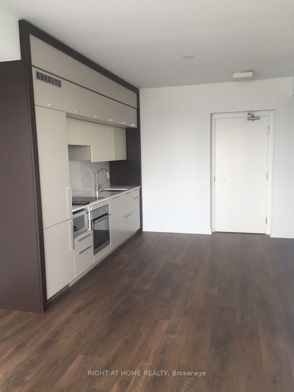 15 Grenville St 3307