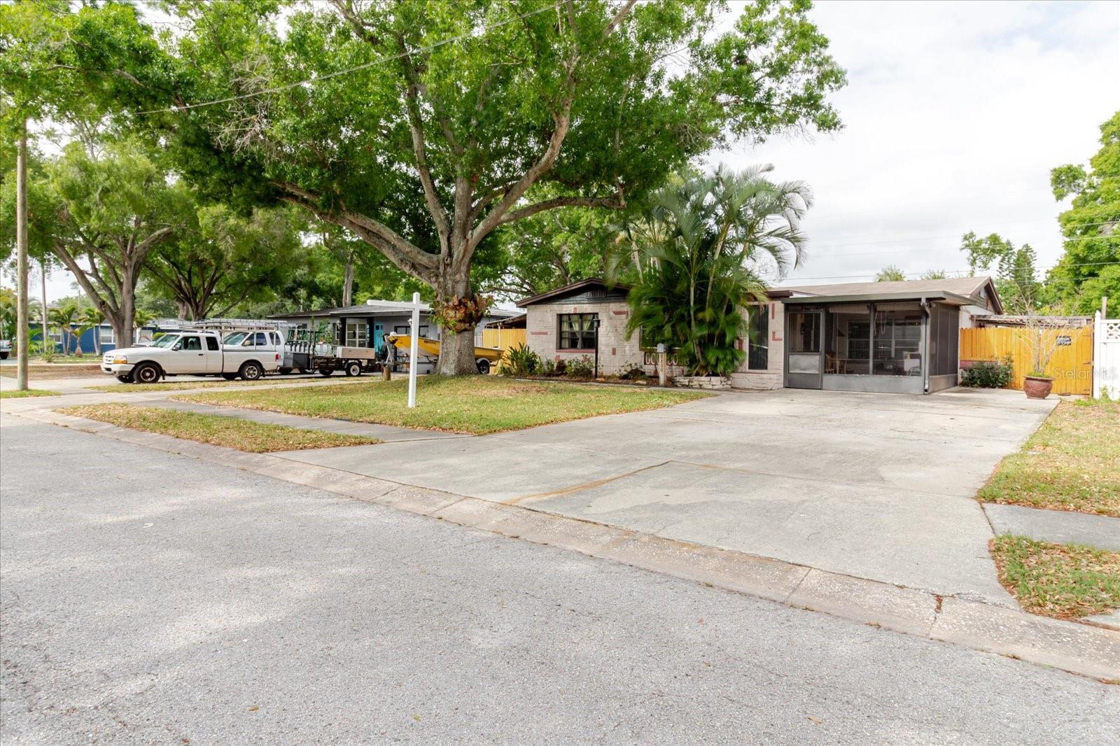 8300 54th Street N