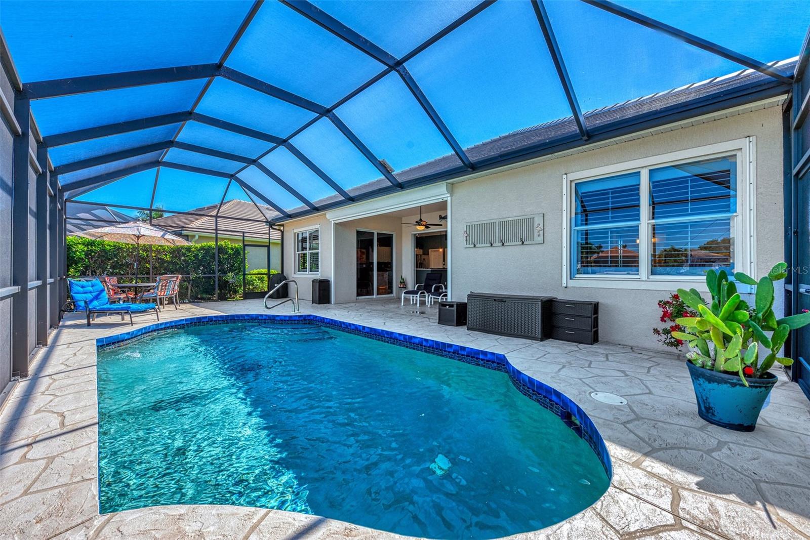 13335 Golf Pointe Drive