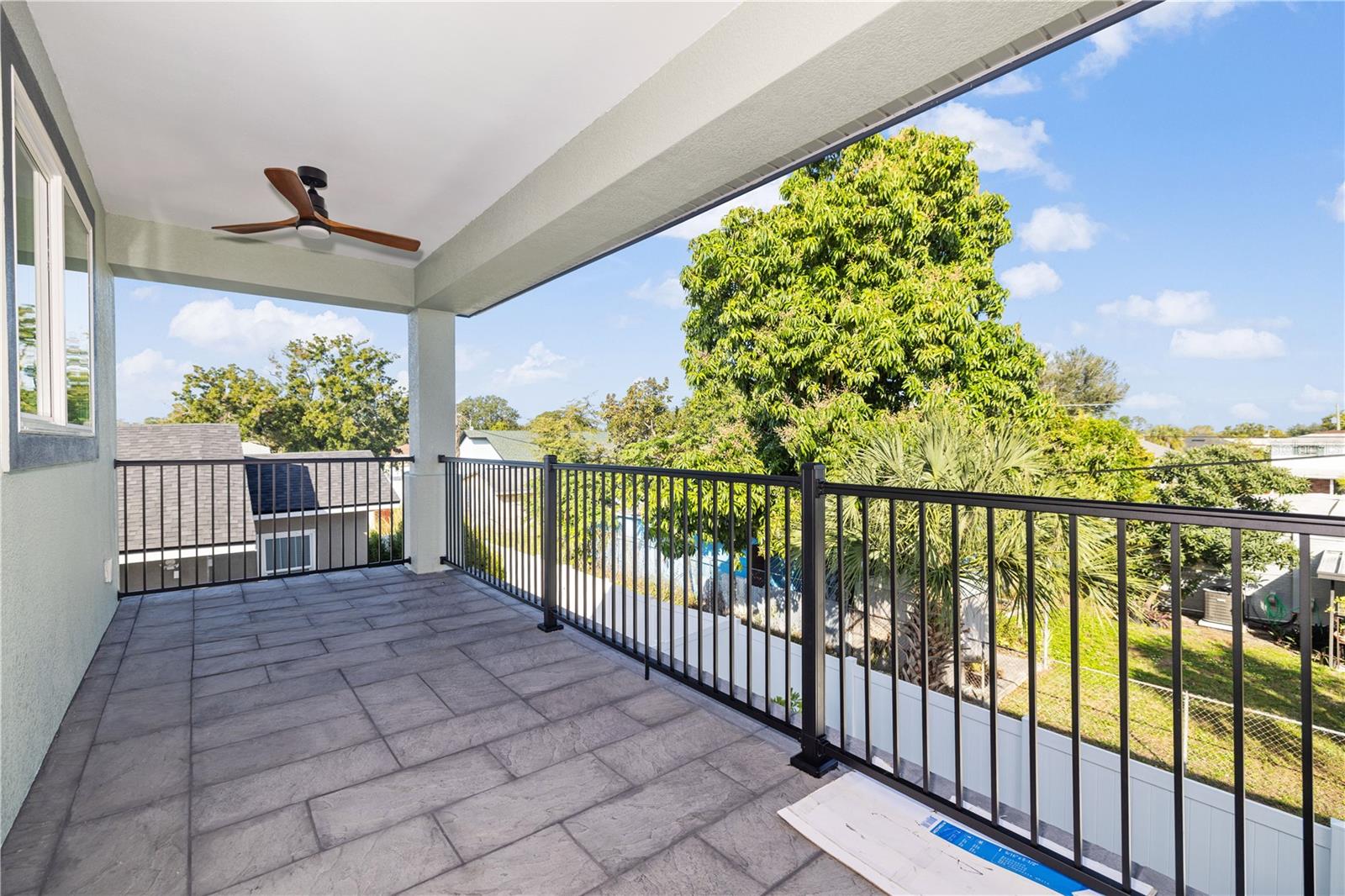 2727 W Chestnut Street